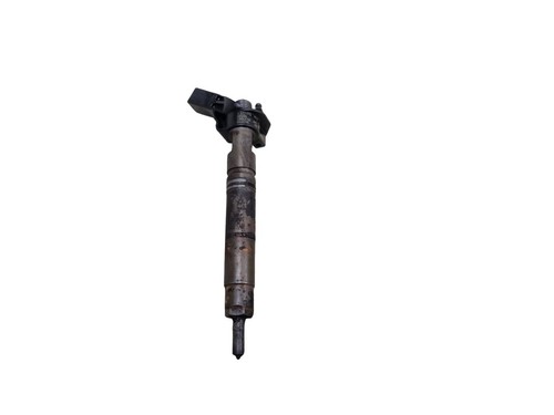 Mercedes class fuel injector - m,